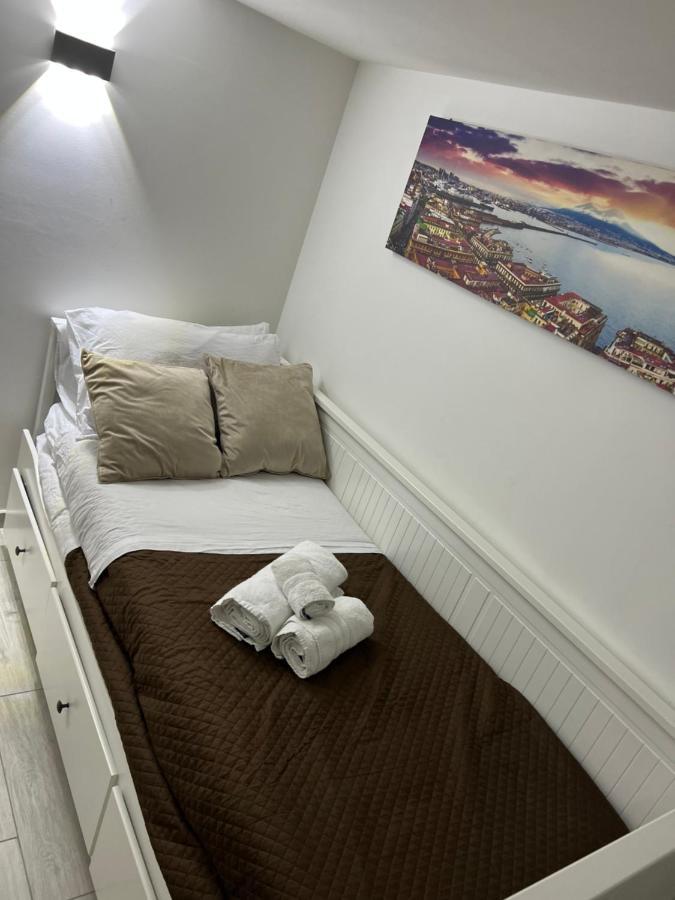 Bed & Breakfast La Casa Di Lello Centro Naples
